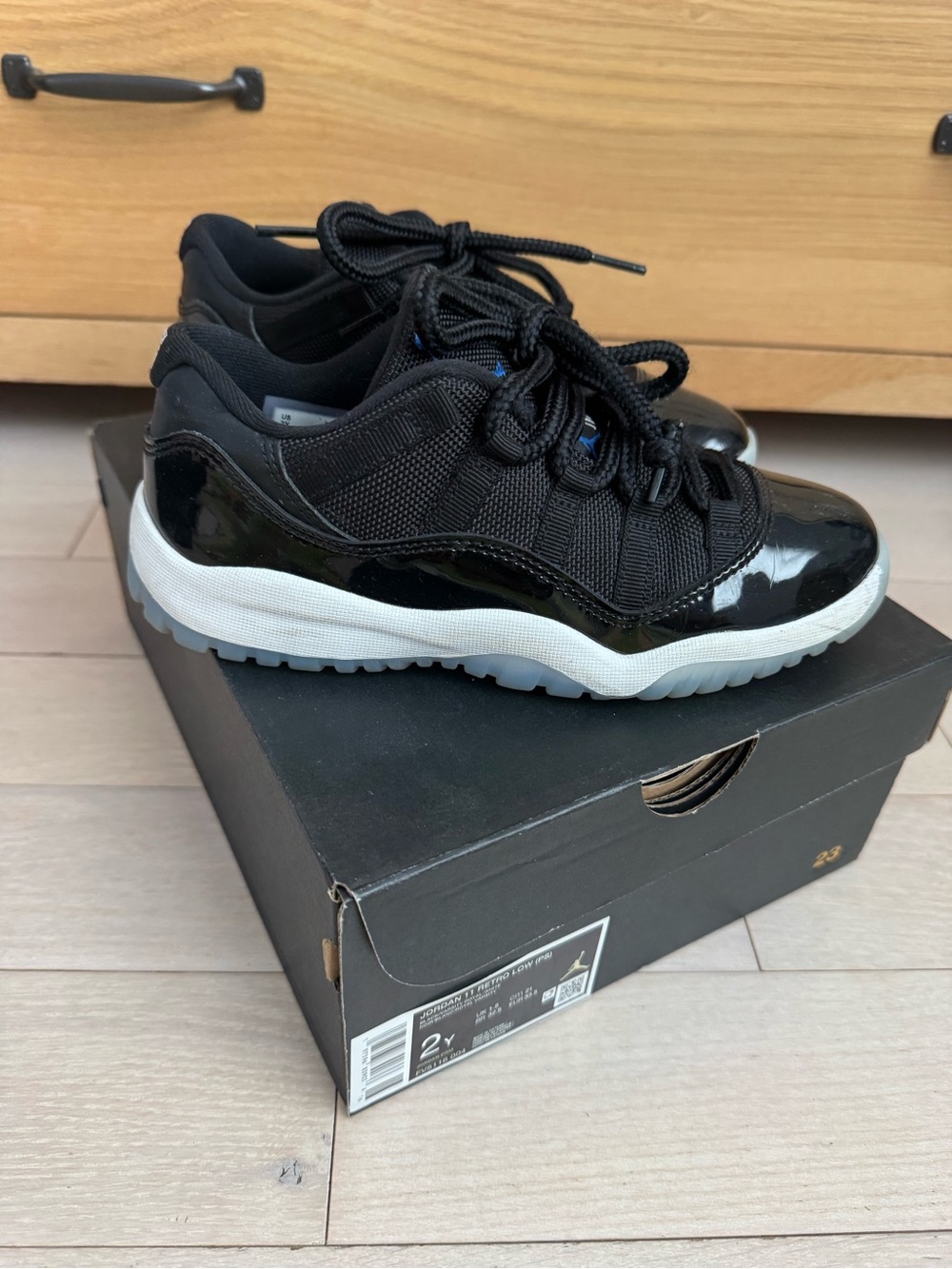 Jordan Kids Black White Low-Top Sneakers